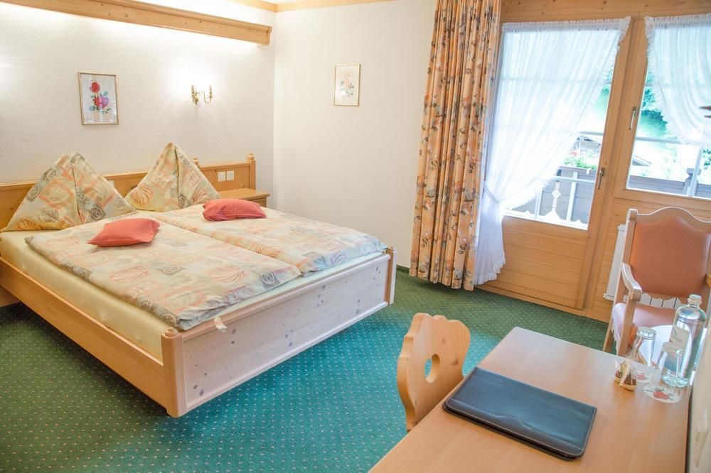 Hotel Simmenhof Lenk Eksteriør bilde